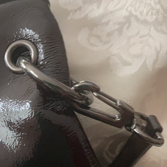 Handbag - Picture 7 of 12